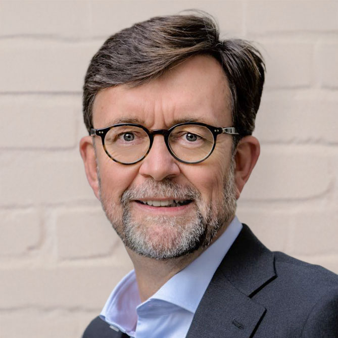 Dr. Jörg Sandvoß - Member of the Advisory Board of IVU Traffic Technologies AG